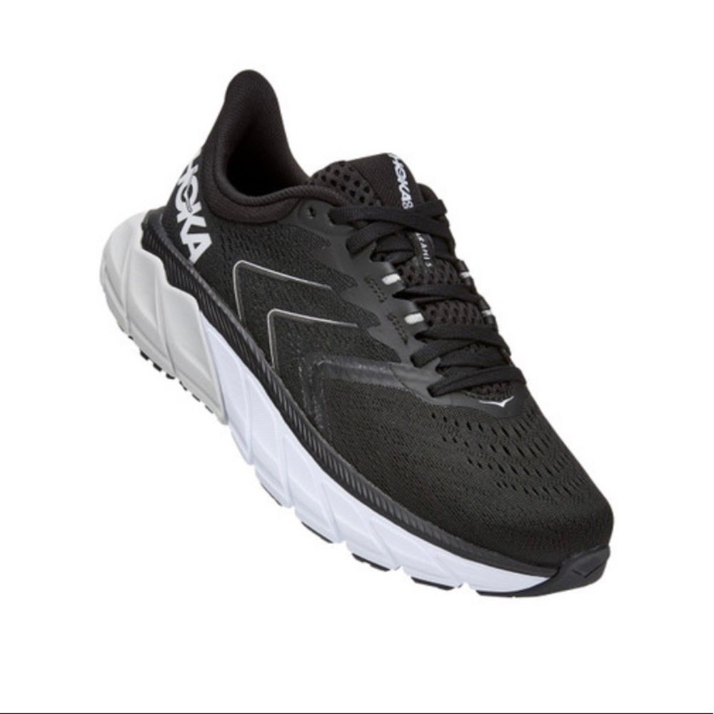 HOKA Women's Arahi 5 Stability Shoe